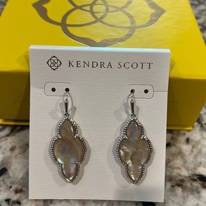 Kendra Scott Abbie Silver Drop Earrings in Iridescent Abalone